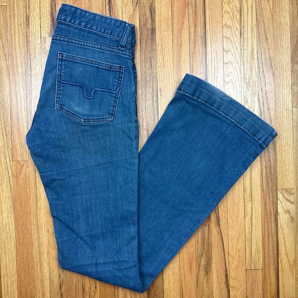 Kimes-ranch Women's Blue and Navy Jeans